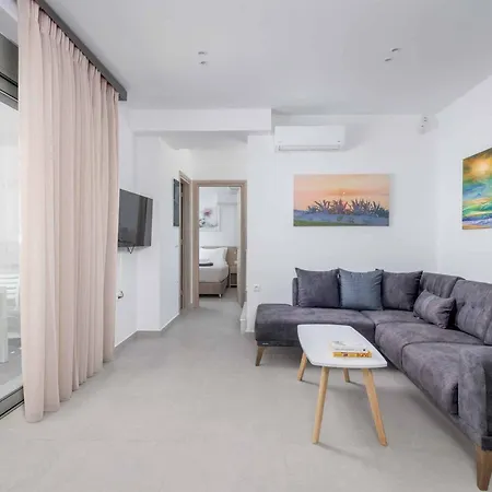 Вилла Panaxia Keema