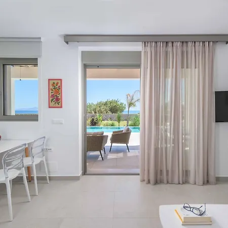Villa Panaxia Keema Theológos