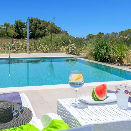 Panaxia Keema Villa *