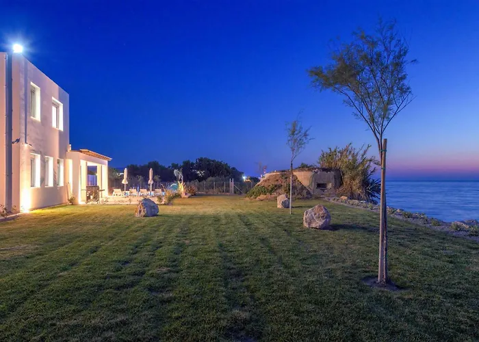 Panaxia Keema Villa *